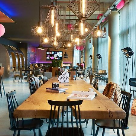 Moxy Paris Charles De Gaulle Airport Hotel Roissy-en-France Kültér fotó