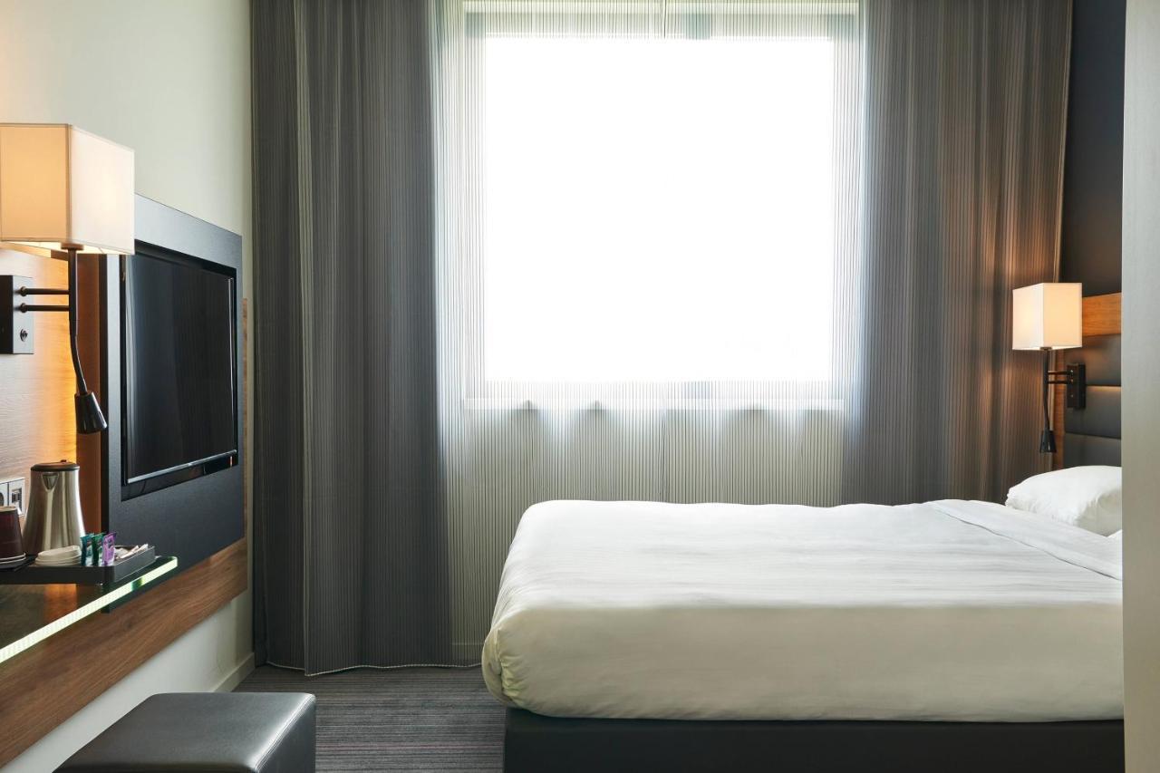 Moxy Paris Charles De Gaulle Airport Hotel Roissy-en-France Kültér fotó