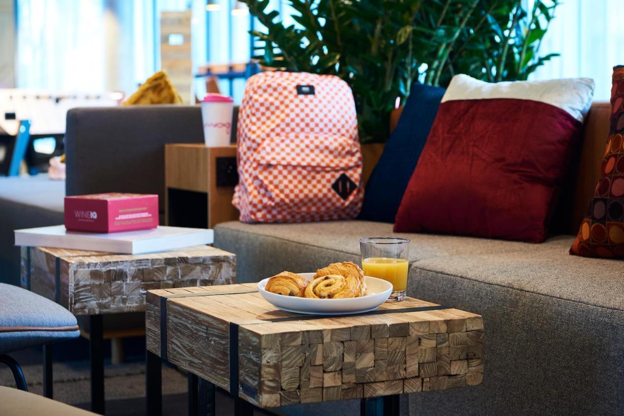 Moxy Paris Charles De Gaulle Airport Hotel Roissy-en-France Kültér fotó